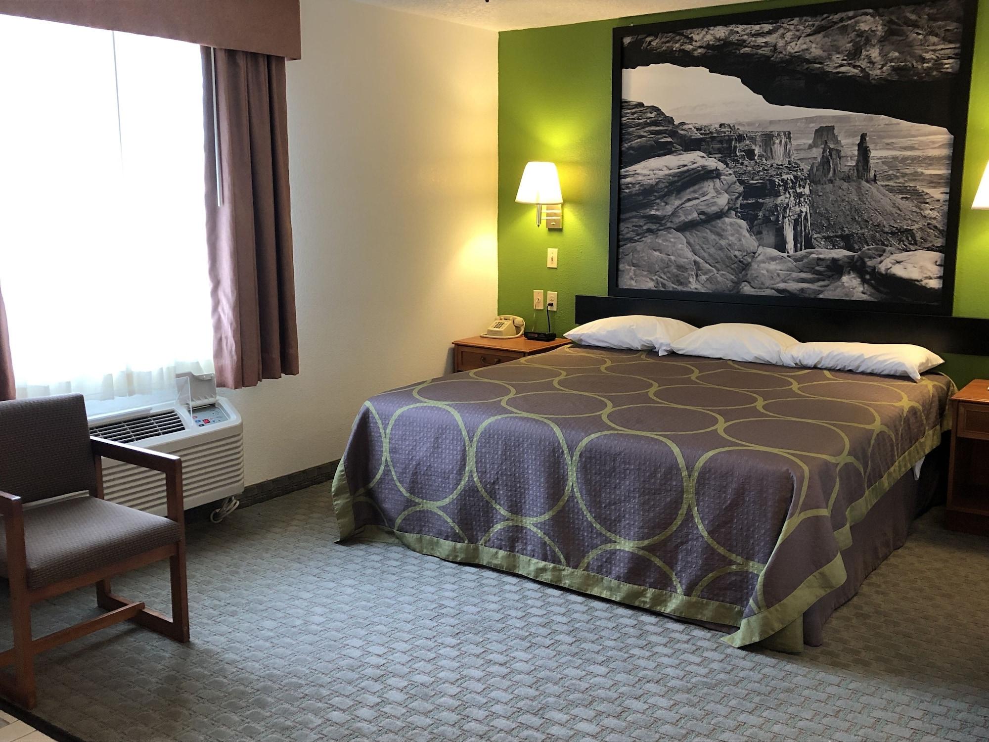 Motel Super 8 By Wyndham Price Esterno foto