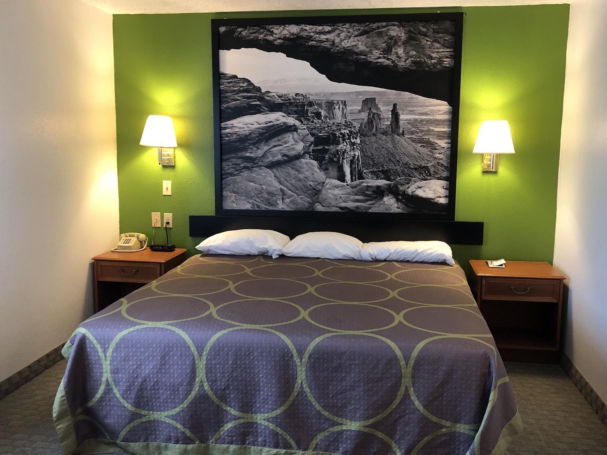 Motel Super 8 By Wyndham Price Esterno foto