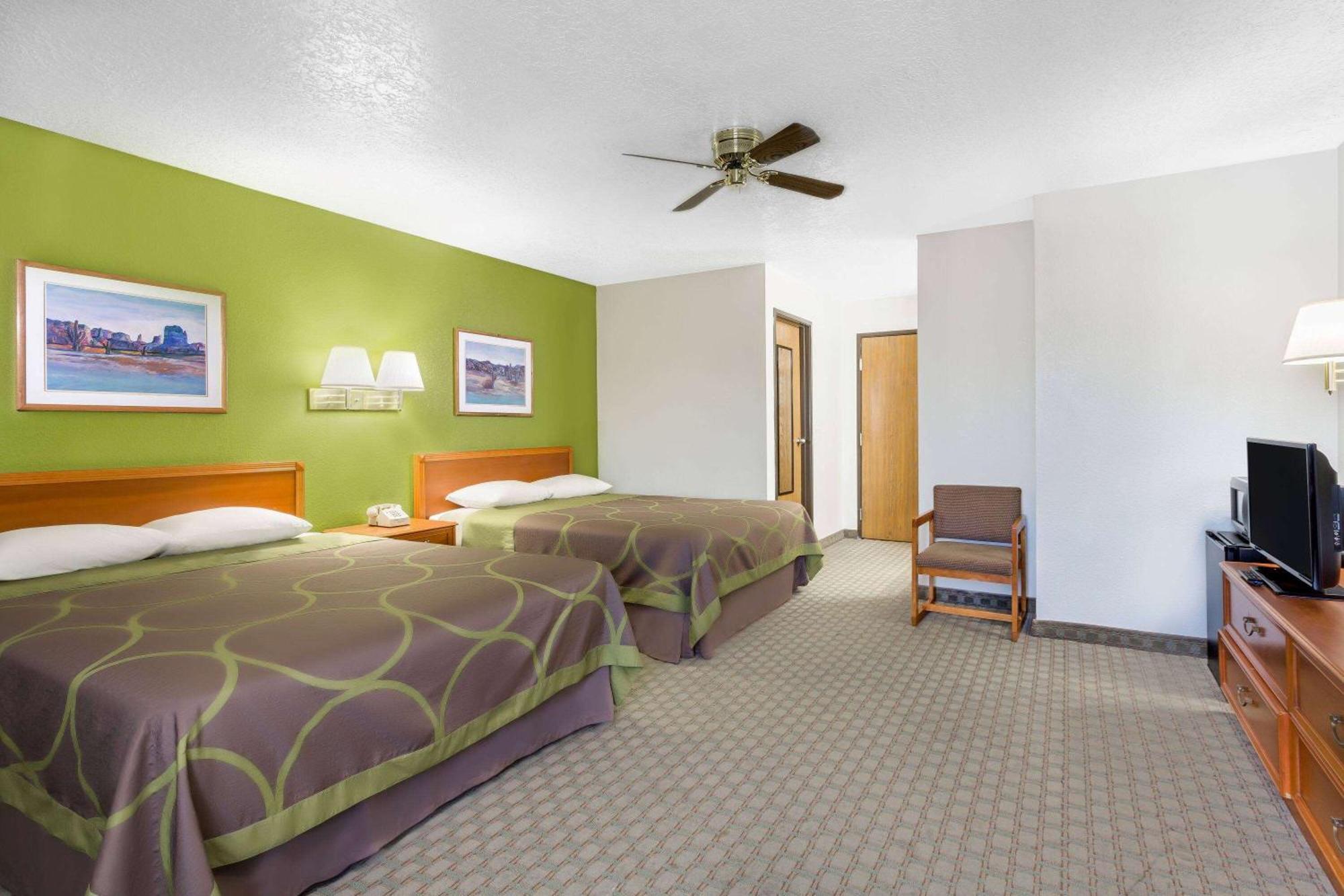 Motel Super 8 By Wyndham Price Esterno foto